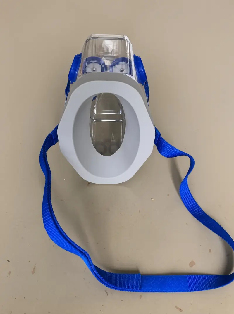 Horse Neb mask showing the soft muzzle seal and adjustable blue strap
